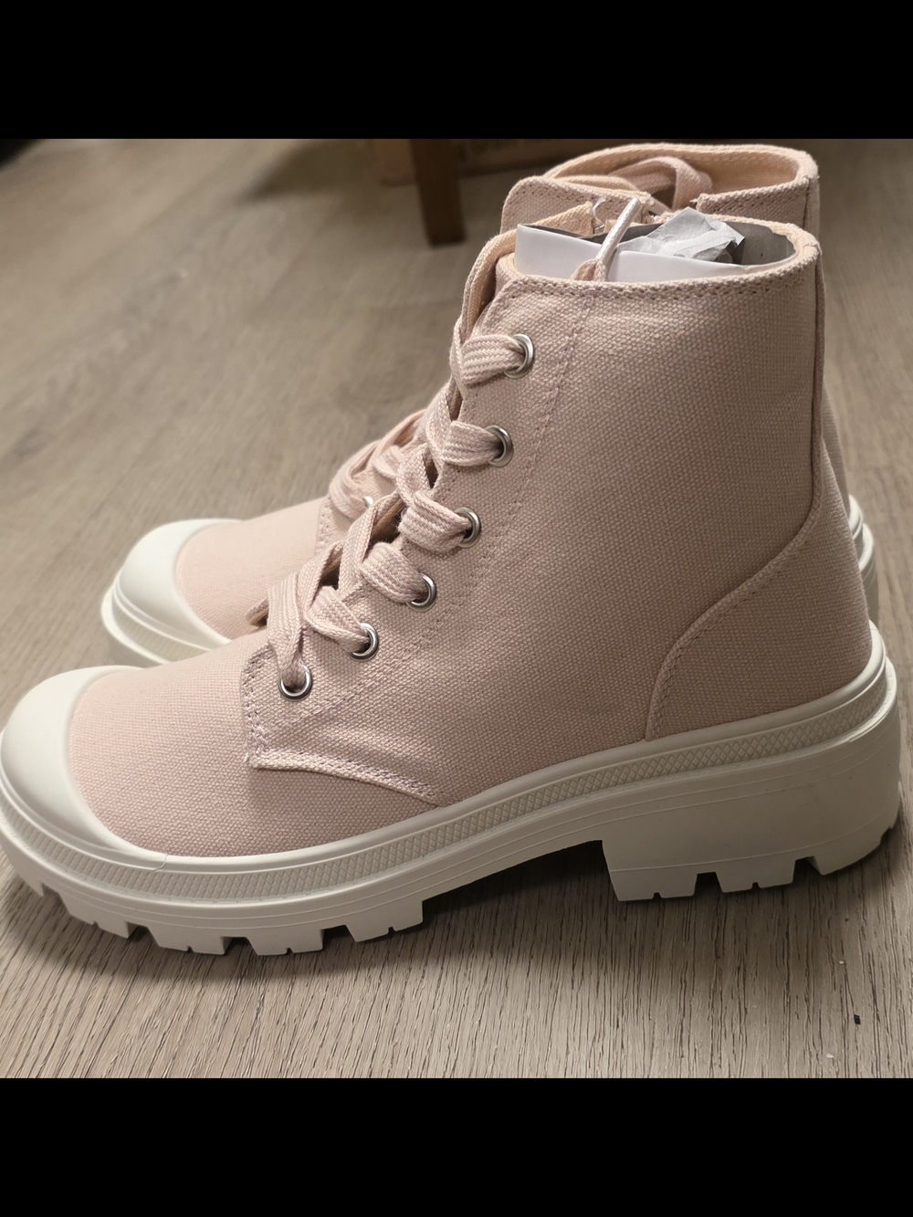 UNIONBAY Women’s Pink Canvas Lace-Up Platform Boots